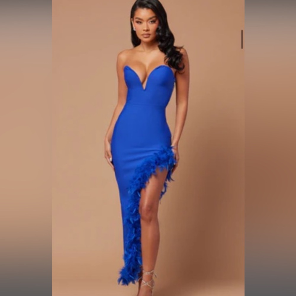 Fashion nova dress! Never been worn! Just bought it as a back up & didn’t use it